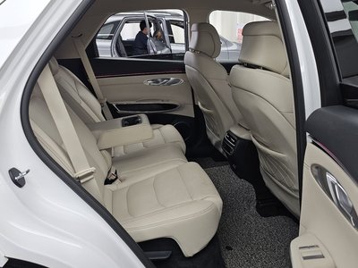 2025 Genesis GV70 缩略图 18