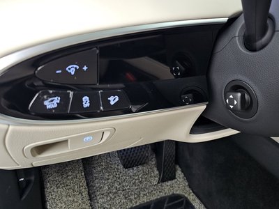 2025 Genesis GV70 缩略图 30