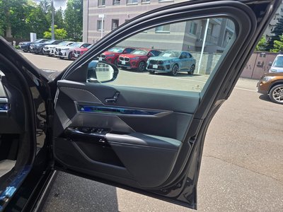 2025 BMW 7 SERIES 缩略图 36