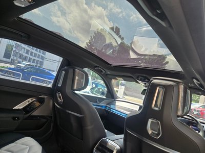 2025 BMW 7 SERIES 缩略图 32