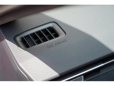 صورة مصغرة 51 لـ 2025 Lexus LBX