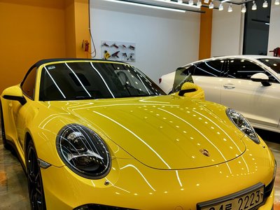 PORSCHE 911 - 5