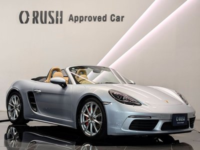 PORSCHE 718 BOXSTER