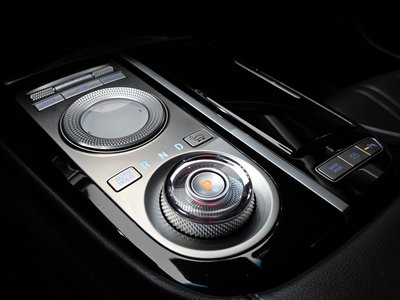 GENESIS G80 (RG3) - 9