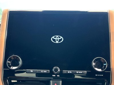 TOYOTA VELLFIRE - 4