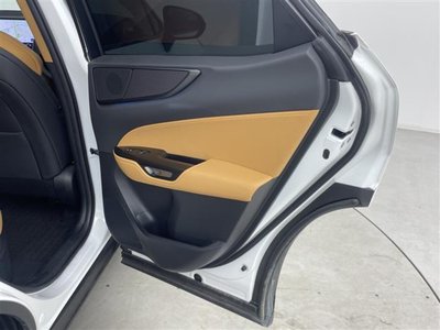 صورة مصغرة 41 لـ 2025 Lexus NX