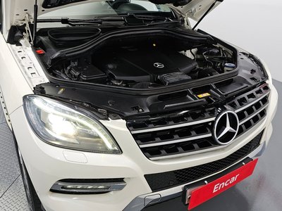 MERCEDES-BENZ M-CLASS - 7