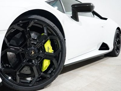 LAMBORGHINI HURACAN - 7