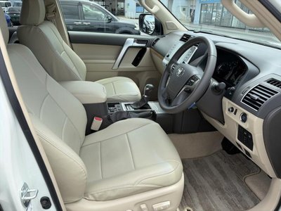 TOYOTA LAND CRUISER PRADO - 5