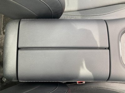 2025 Mercedes-BENZ GLE — миниатюра 44