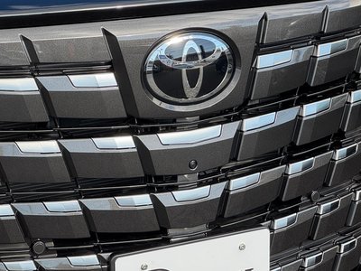 2026 Toyota ALPHARD thumbnail 11
