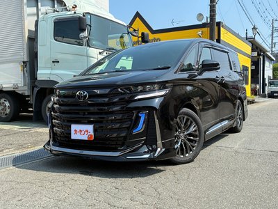 2025 Toyota VELLFIRE photo 1