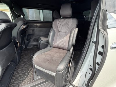 TOYOTA ALPHARD - 7