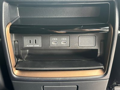 2024 TOYOTA ALPHARD 缩略图 32