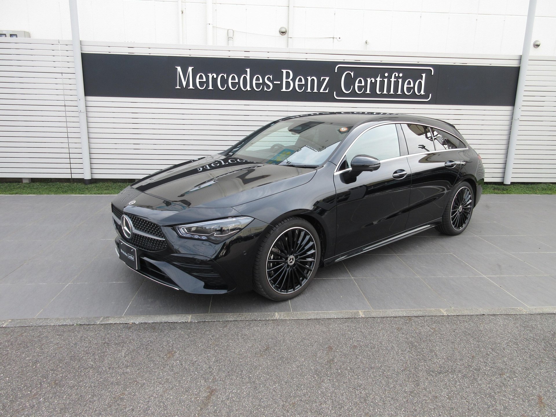 MERCEDES-BENZ CLA - View 1