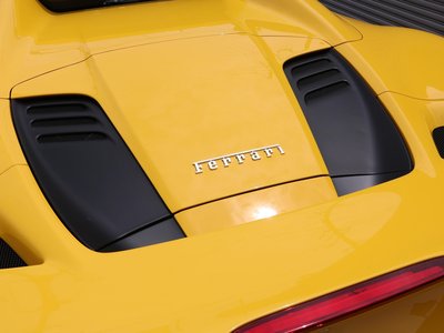 2022 Ferrari F8 SPIDER thumbnail 49