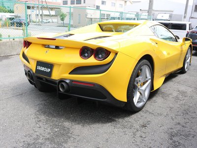 2022 Ferrari F8 SPIDER thumbnail 45