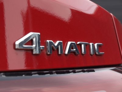 2025 Mercedes-BENZ GLC — миниатюра 37