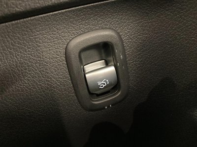 صورة مصغرة 31 لـ 2023 Mercedes-BENZ C-CLASS