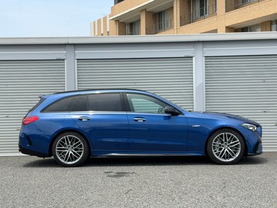صورة 10 لـ 2025 Mercedes-BENZ C-CLASS AMG