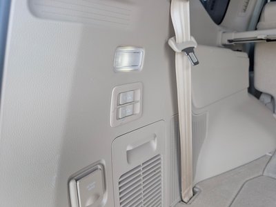 2023 Toyota LAND CRUISER 300 — миниатюра 36