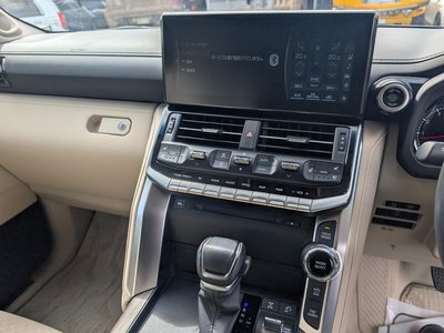 2023 Toyota LAND CRUISER 300 — миниатюра 22
