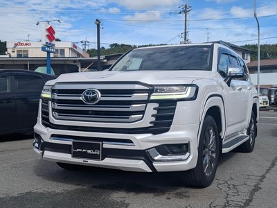 TOYOTA LAND CRUISER 300 - 4