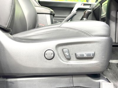 TOYOTA LAND CRUISER PRADO - 7