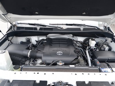 صورة 67 لـ 2017 Toyota TUNDRA