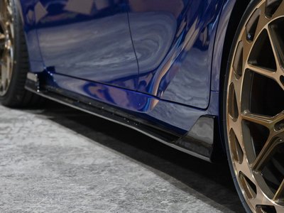 2023 Lexus IS — миниатюра 16