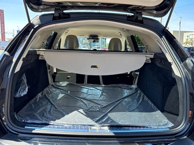 صورة مصغرة 35 لـ 2025 Mercedes-BENZ E-CLASS