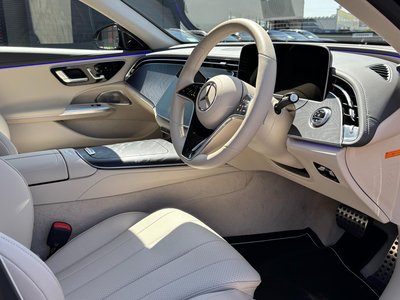 2025 Mercedes-BENZ E-CLASS photo 7