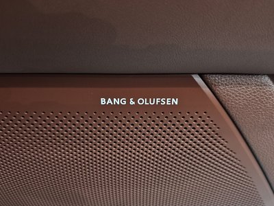 2022 Genesis G90 (RS4) thumbnail 32
