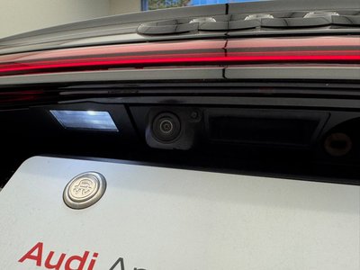 صورة مصغرة 69 لـ 2022 AUDI S8