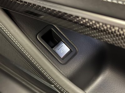 صورة مصغرة 63 لـ 2022 AUDI S8