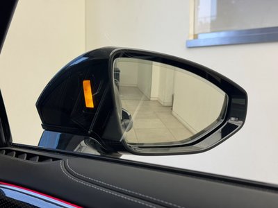صورة مصغرة 46 لـ 2022 AUDI S8