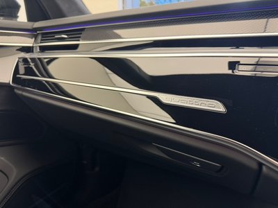 صورة مصغرة 64 لـ 2022 AUDI S8