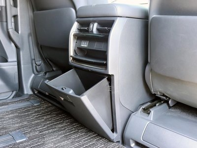 2023 TOYOTA ALPHARD — миниатюра 30