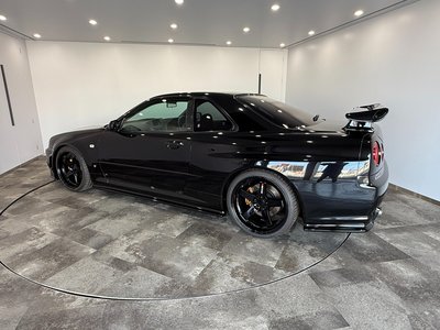 NISSAN SKYLINE GT-R - 4