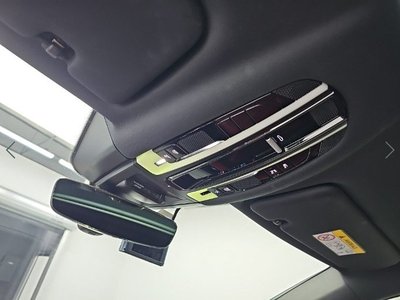 2020 Porsche CAYENNE thumbnail 17