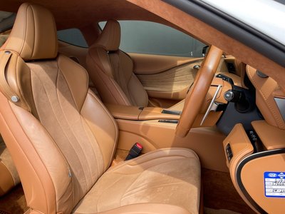 صورة 9 لـ 2017 Lexus LC