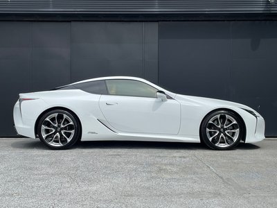 صورة مصغرة 51 لـ 2017 Lexus LC