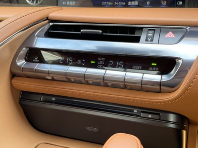 صورة مصغرة 33 لـ 2017 Lexus LC