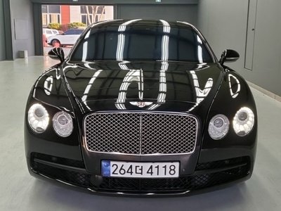 BENTLEY FLYING SPUR - 2