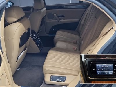 BENTLEY FLYING SPUR - 8