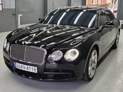 BENTLEY FLYING SPUR - 1
