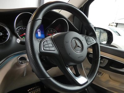 MERCEDES-BENZ V-CLASS - 9