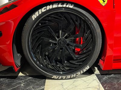 2019 Ferrari 458 ITALIA thumbnail 21