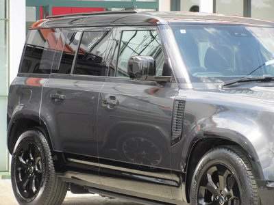صورة مصغرة 12 لـ 2025 LAND Rover DEFENDER