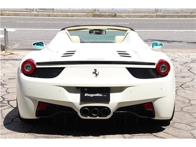 صورة مصغرة 19 لـ 2012 FERRARI 458 SPIDER